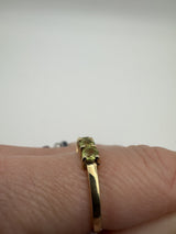 Vintage 9ct Yellow Gold 5x Stone 0.85ct Peridot Ring / Band 375 Size N Birm 2005