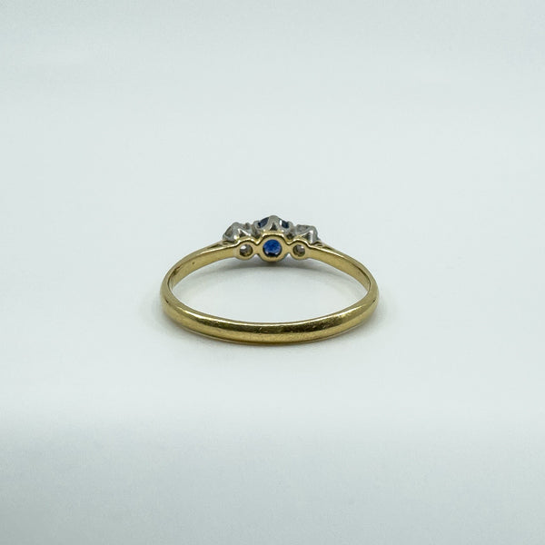 Antique 18ct Gold Sapphire & Old Cut Diamond Trilogy Ring 750 Size P