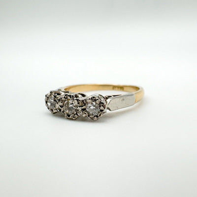 Vintage Antique 18ct Gold Diamond 0.15ct Trilogy Ring Size L - M 2.3g