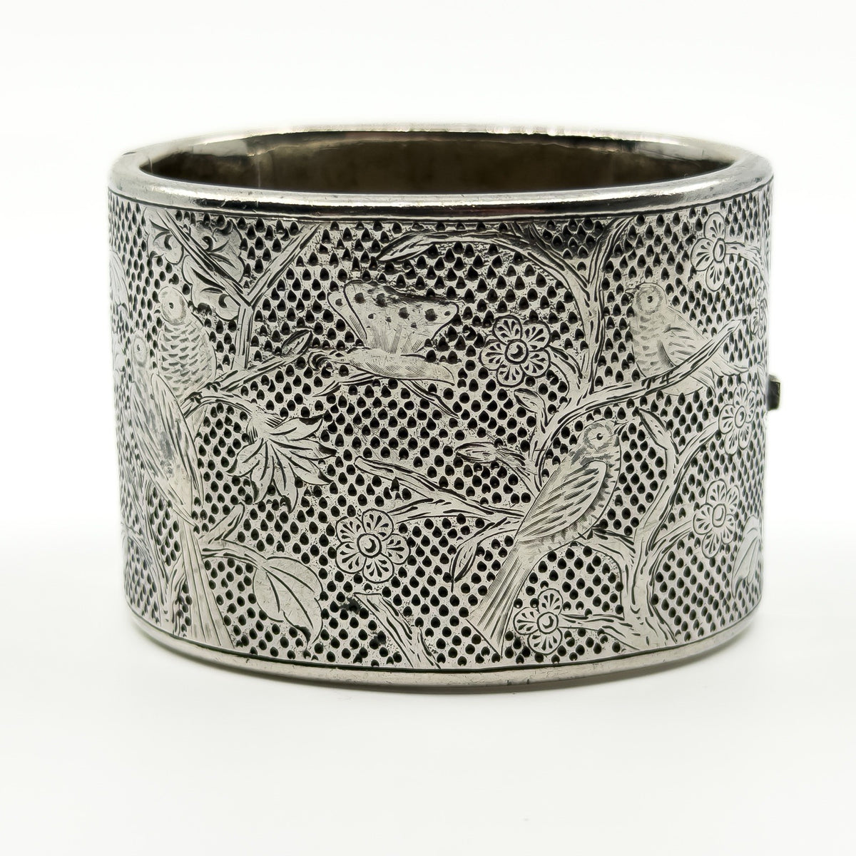 Wide Antique Victorian Sterling Silver Engraved Floral Bangle 925