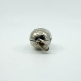 Chunky Vintage Sterling Silver Oval Foliate Engraved Photo Locket 925 (1996)