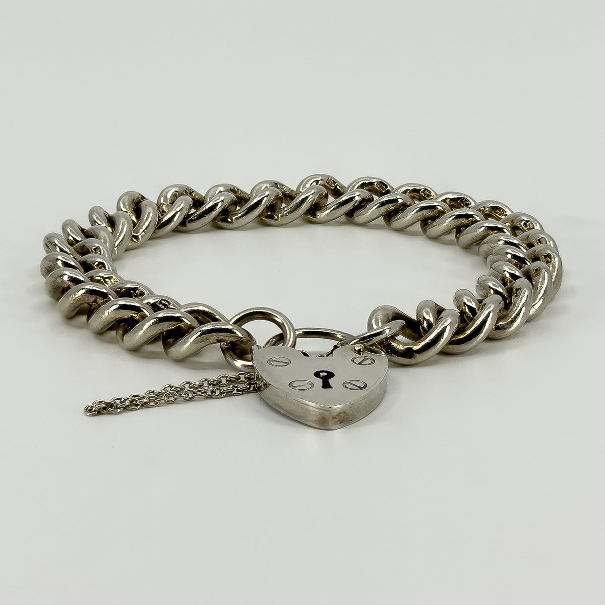 Chunky Vintage 1972 Sterling Silver Curb Links Bracelet & Heart Padlock 925