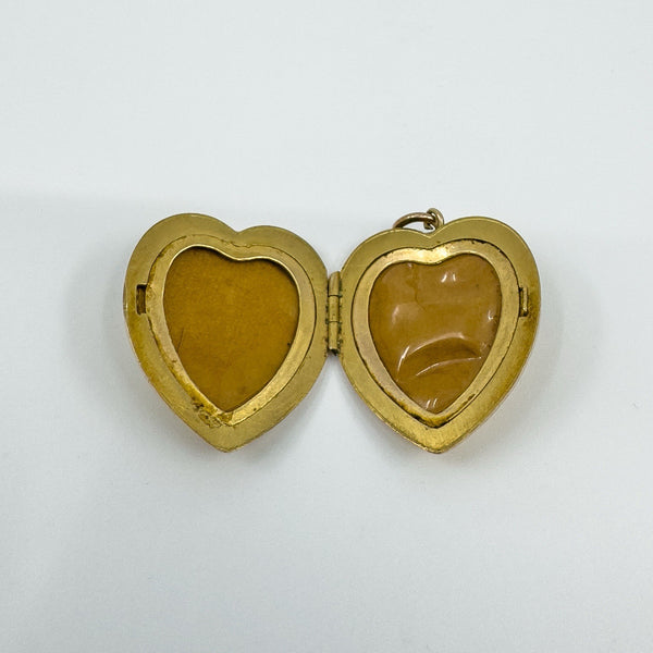 Vintage 9ct Gold Heart Locket Floral / Etched / Scroll Design Engraving 375 5.6g
