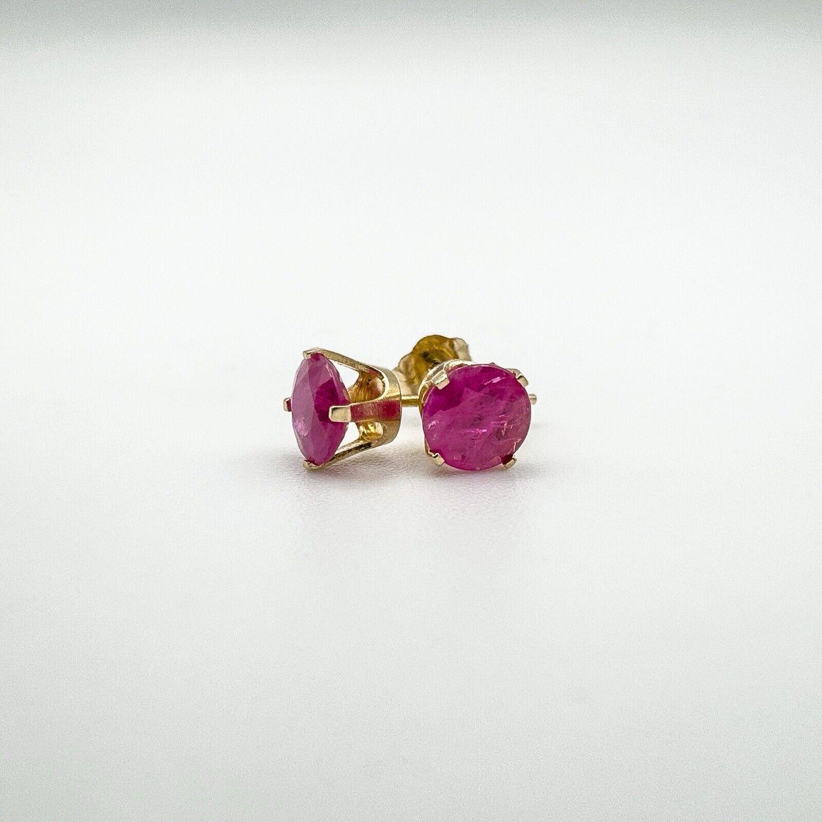 14ct Gold 1ct Ruby Solitaire Stud Earrings 