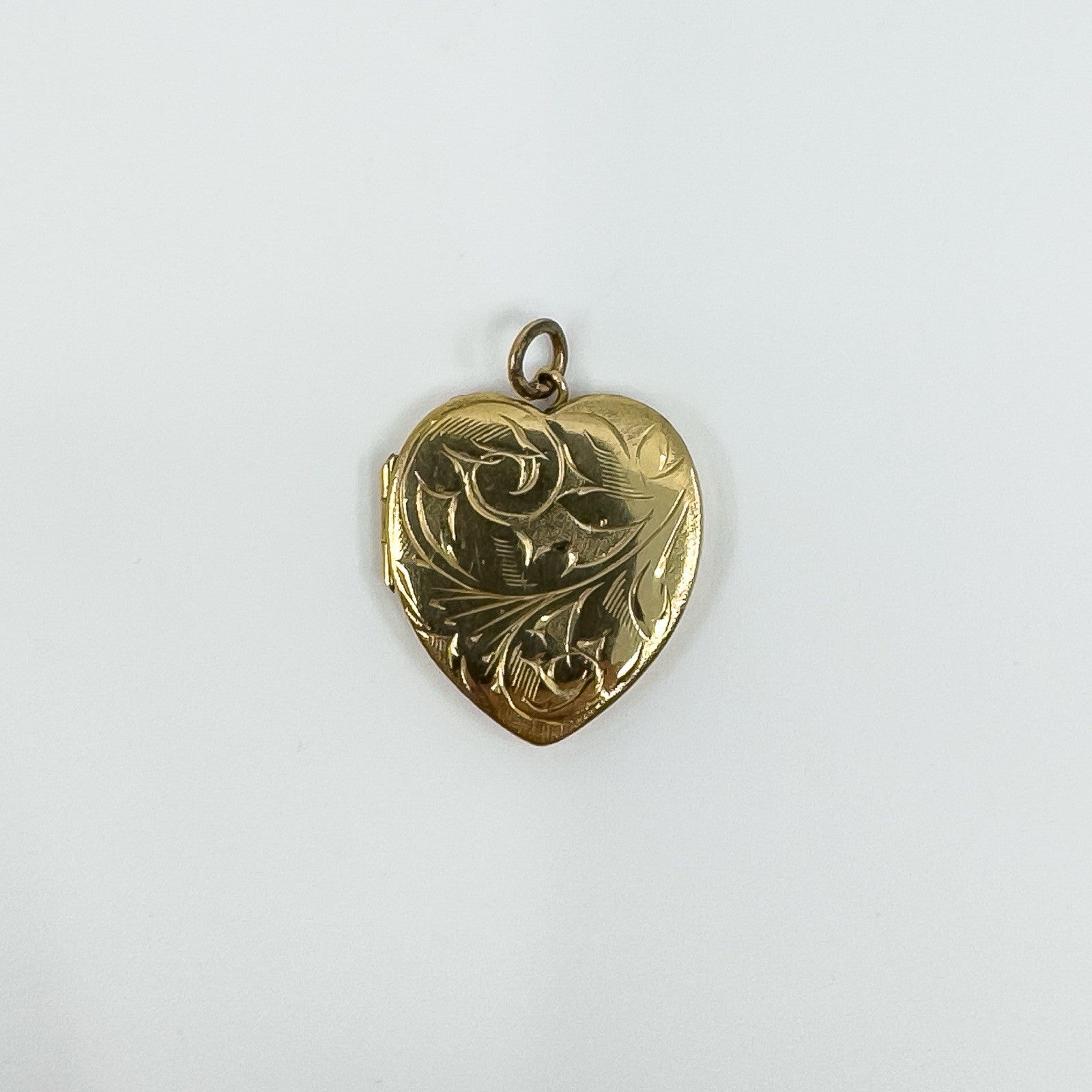 Vintage 9ct Gold Heart Locket Floral / Etched / Scroll Design Engraving 375 5.6g
