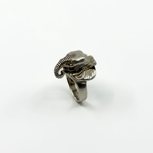 Chunky vintage sterling silver elephant locket ring with raised trunk and wide band