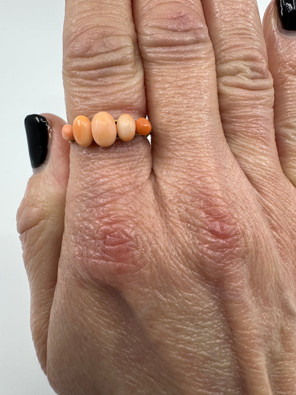 Antique 9ct Gold Natural Coral Five Stone Ring Size O - P