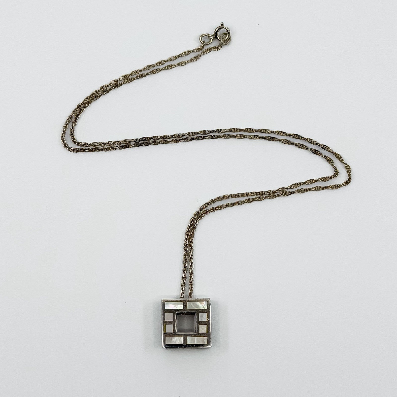 Vintage Kit Heath sterling silver mother of pearl necklace with 18 inch chain laid flat