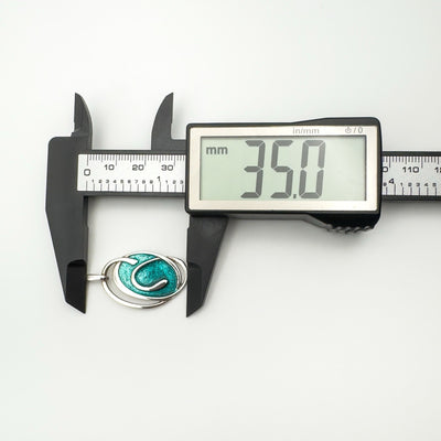 Digital caliper showing pendant height at 35mm